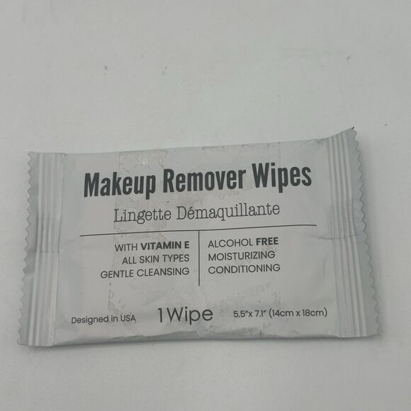 World Amenities Bulk Makeup Remover Wipes 250 Individually Wrapped Vitamin E - Picture 1 of 6